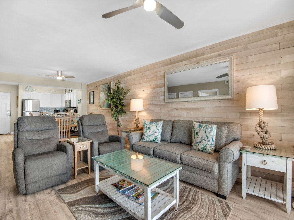 Pelican Beach 1213 Vacation Rental in Destin - RedAwning