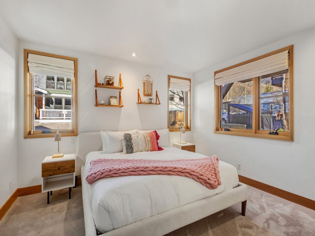 Ironwood A Vacation Rental in Telluride - RedAwning