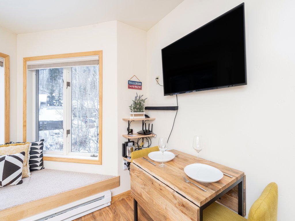 Viking Lodge 213 Vacation Rental in Telluride - RedAwning