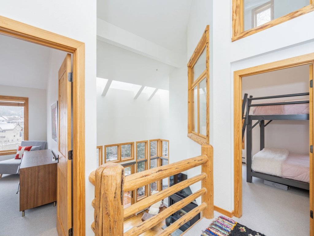 Ridgeline Retreat Vacation Rental in Mountain Village - RedAwning