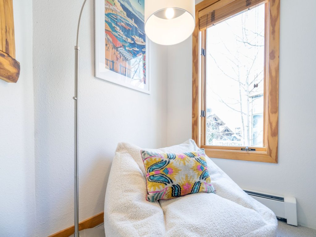 Ridgeline Retreat Vacation Rental in Mountain Village - RedAwning