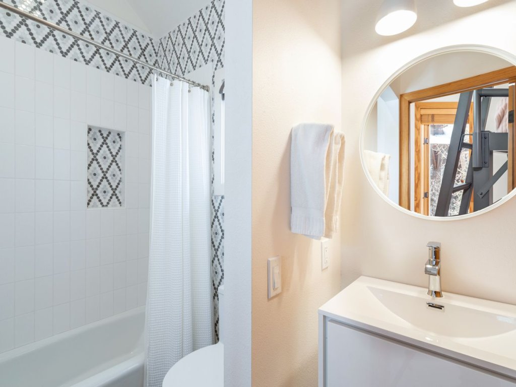Ridgeline Retreat Vacation Rental in Mountain Village - RedAwning