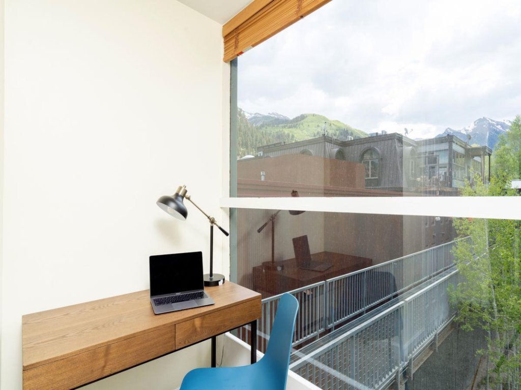Telluride Lodge 500 Vacation Rental in Telluride - RedAwning