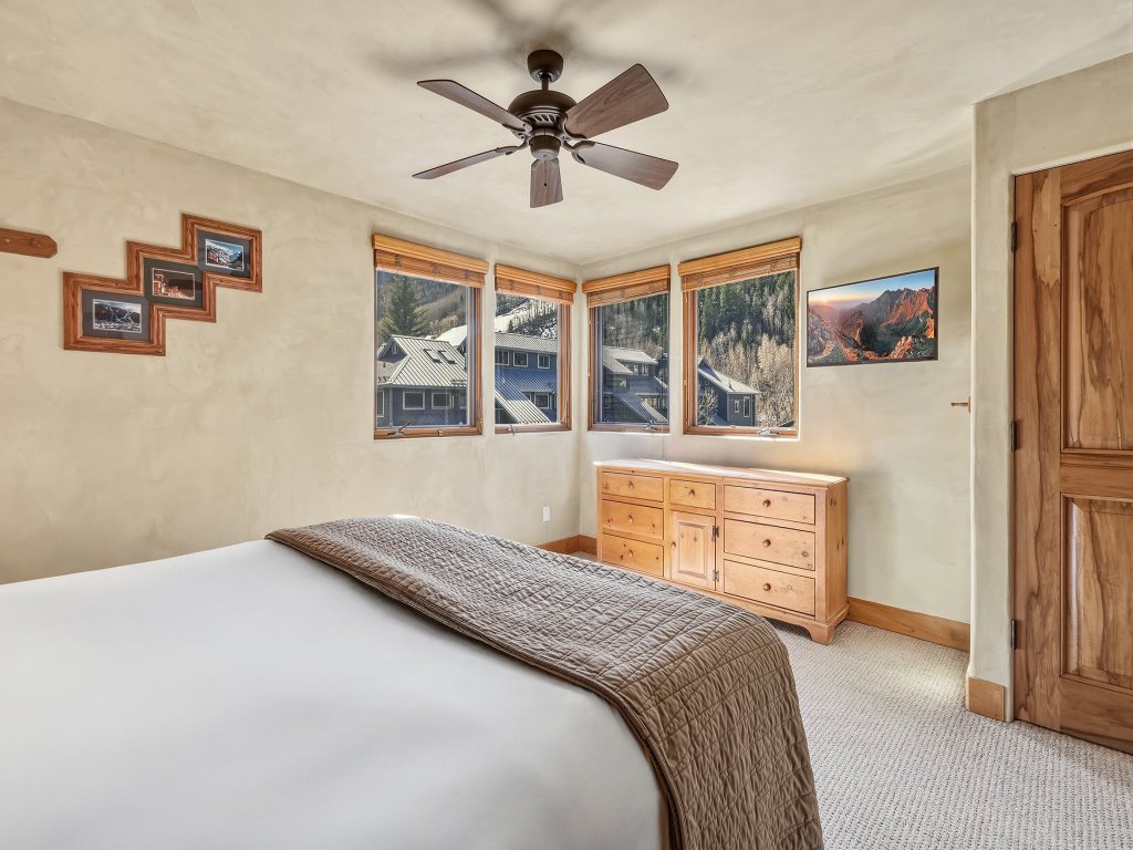 Telluride Lodge 326 Vacation Rental in Telluride - RedAwning