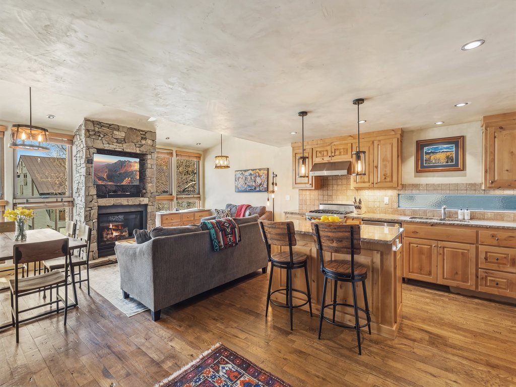 Telluride Lodge 326 Vacation Rental in Telluride - RedAwning