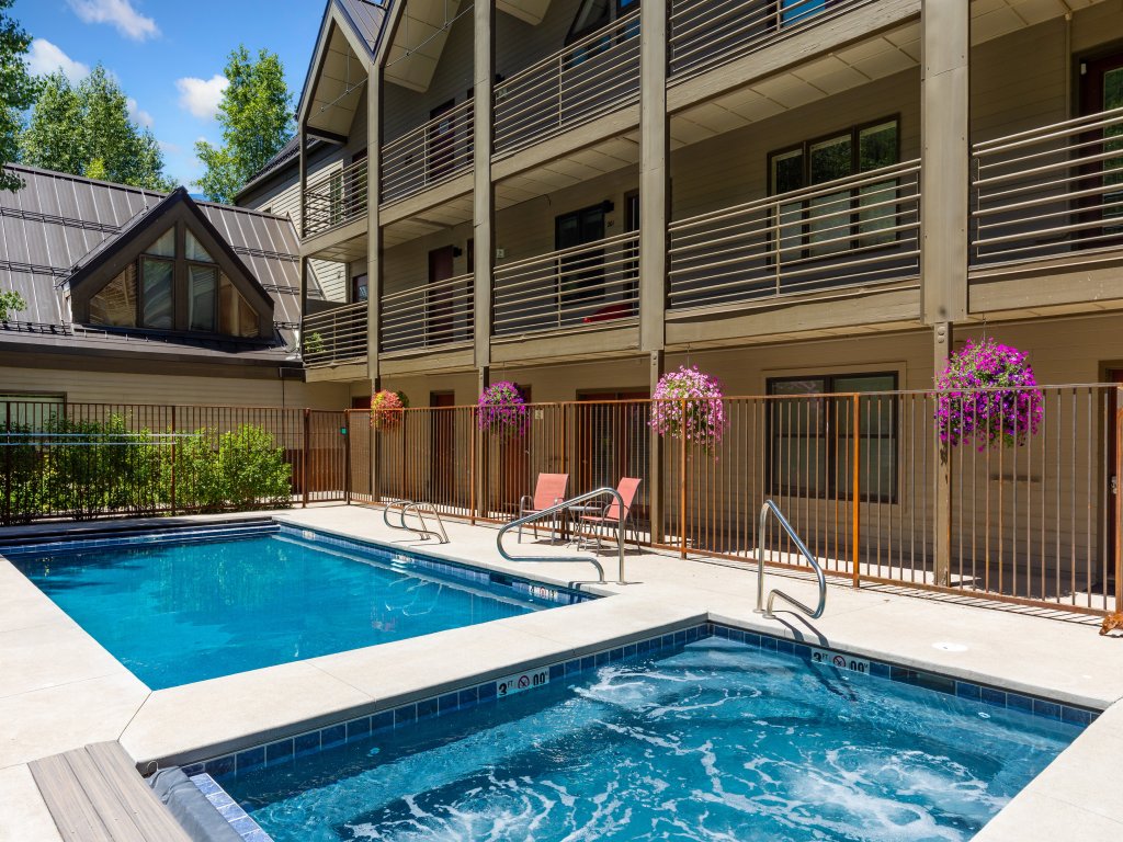 Viking Lodge 304 Vacation Rental in Telluride - RedAwning