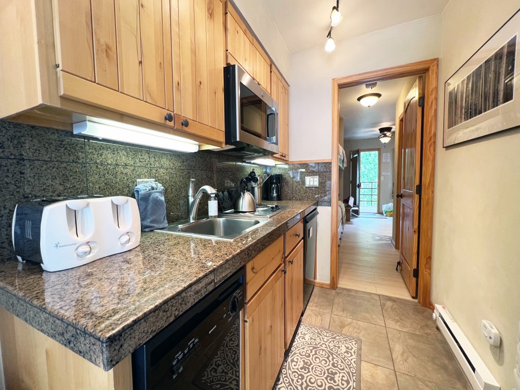 Viking Lodge 313 Vacation Rental in Telluride - RedAwning