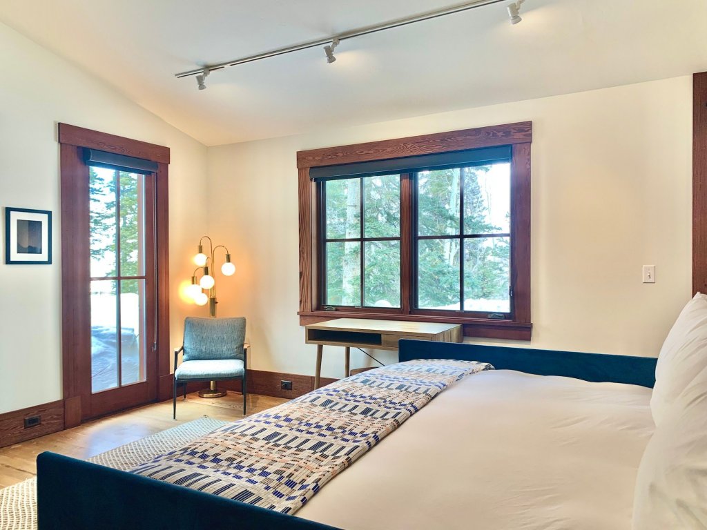 Copper Hollow Vacation Rental in Mountain Village - RedAwning