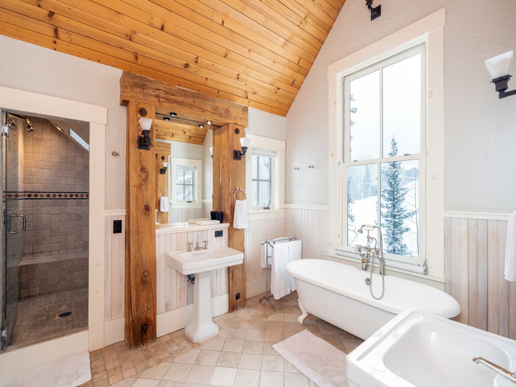 Copper Hollow Vacation Rental in Mountain Village - RedAwning