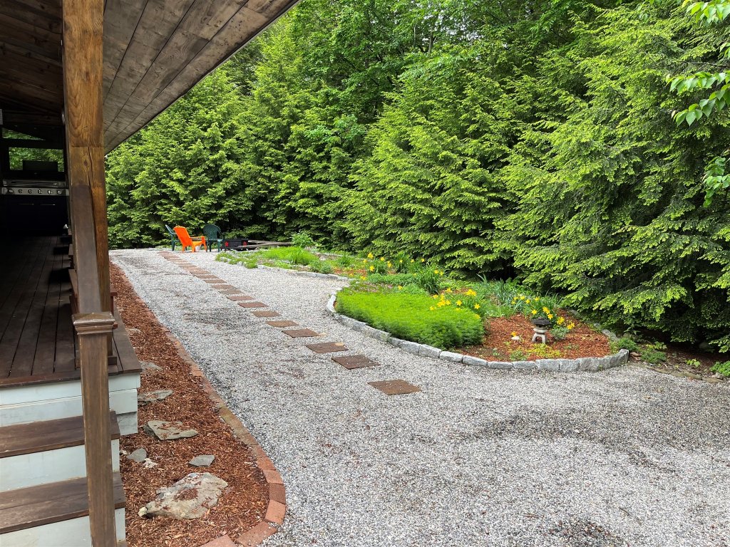 GOOD TIMES CHALET  LIMIT 19 Vacation Rental in Maine - RedAwning