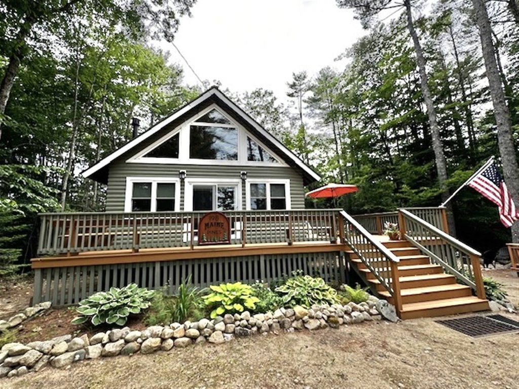 MAINE PINES LMIT 8 Vacation Rental in Maine - RedAwning