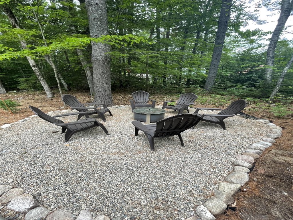 MAINE PINES LMIT 8 Vacation Rental in Maine - RedAwning