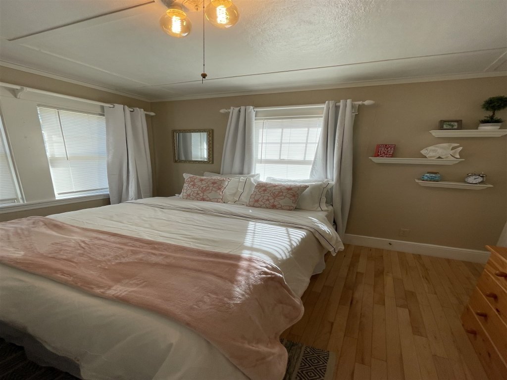 MAINE STAY LAKE HOUSE-LIMIT12 Vacation Rental in Maine - RedAwning