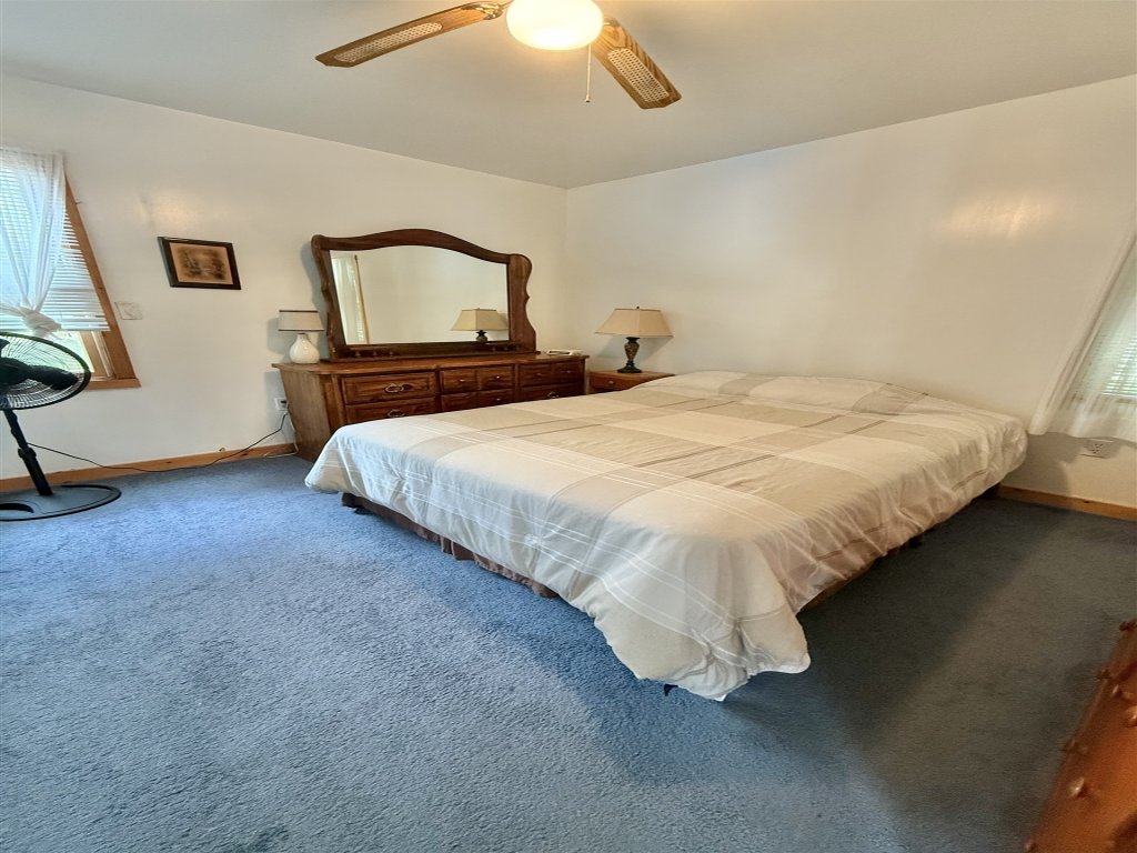 PARADISE POINT LIMIT 10 Vacation Rental in Maine - RedAwning