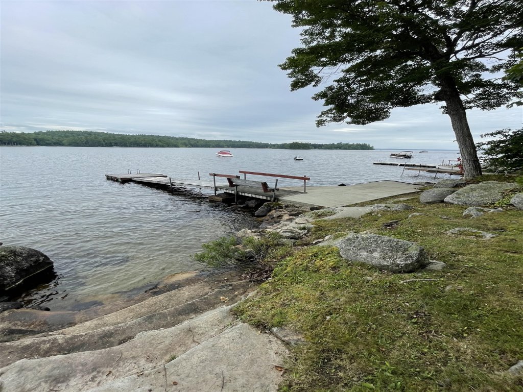 GREENS  LIMIT 6 Vacation Rental in Maine - RedAwning