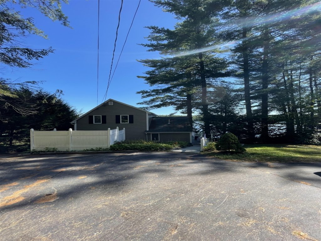 TREMONT  LIMIT 10 Vacation Rental in Maine - RedAwning