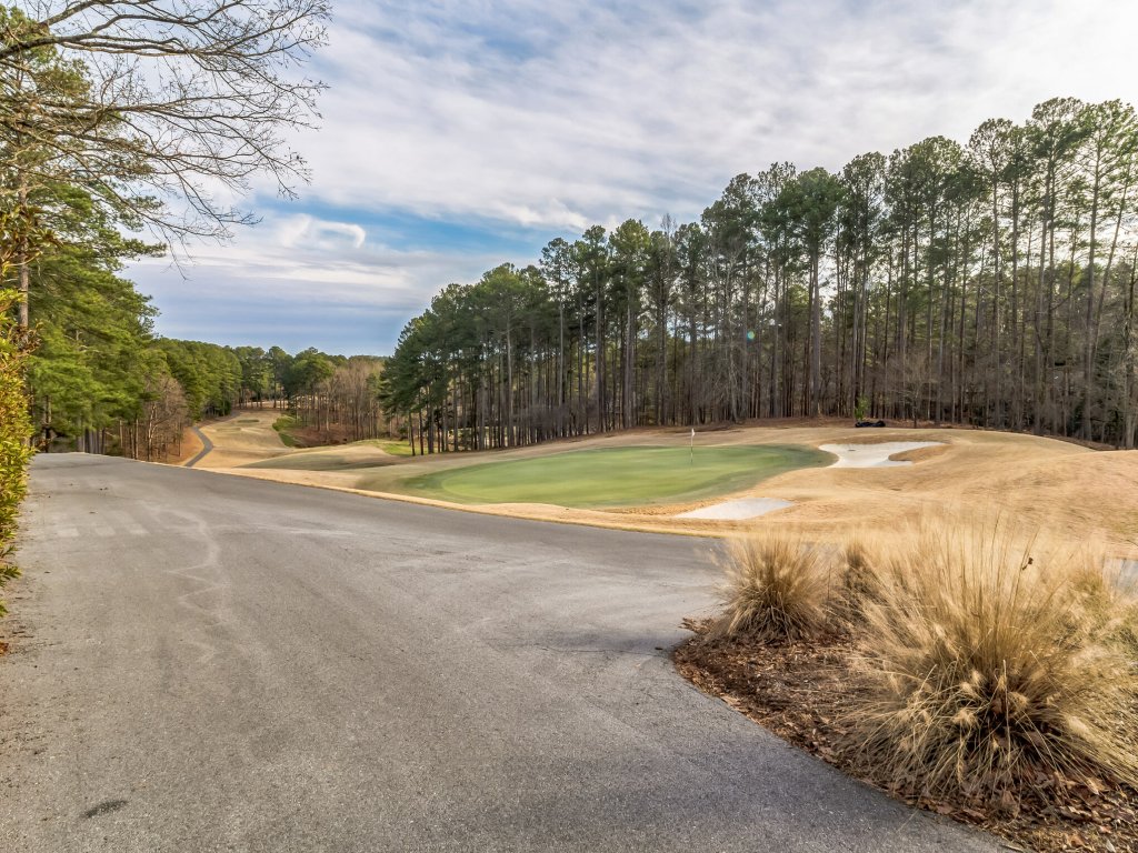 Lake side Keowee Condo w/ Amenities, 12 m Clemson Vacation Rental in South Carolina - RedAwning