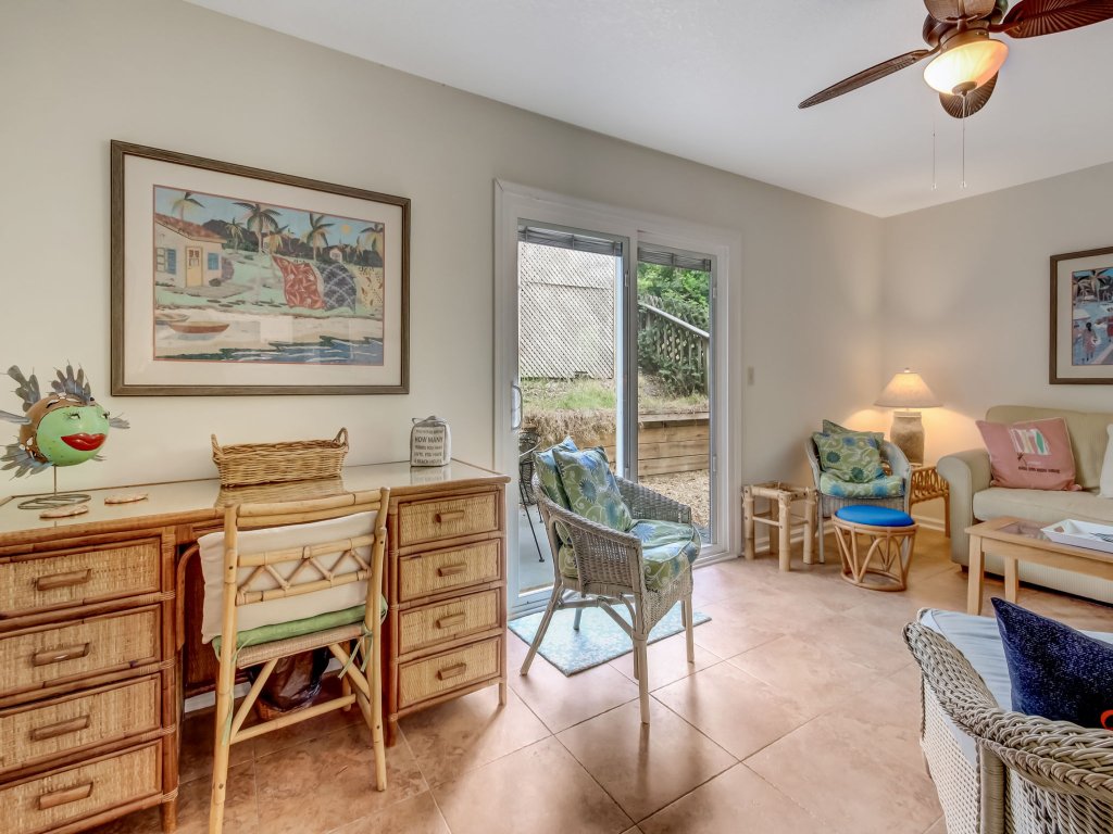 2646B 1st Ave Vacation Rental in Fernandina Beach - RedAwning