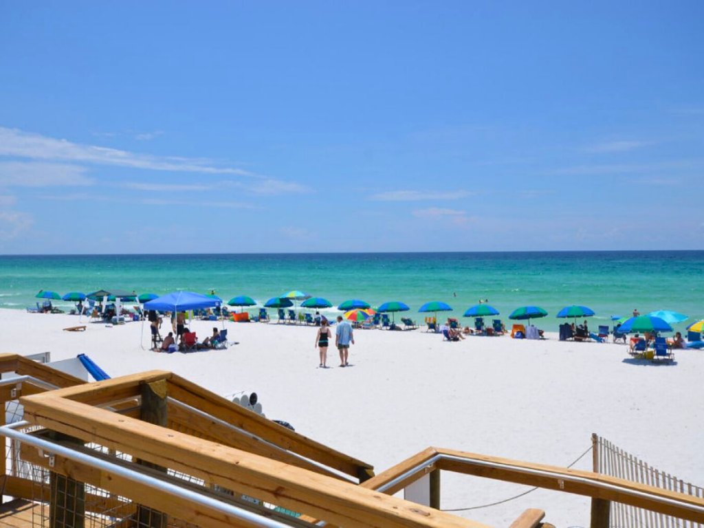 Happy Beach Villa 35 Vacation Rental in Destin - RedAwning