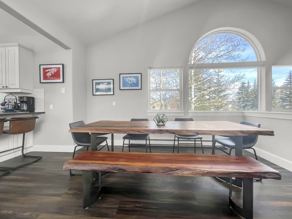 928A Lakepoint Circle 3Br 2.5Ba Vacation Rental in Colorado - RedAwning