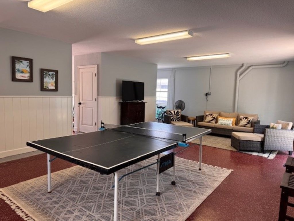 Sand N Sea Vacation Rental in Holmes Beach - RedAwning
