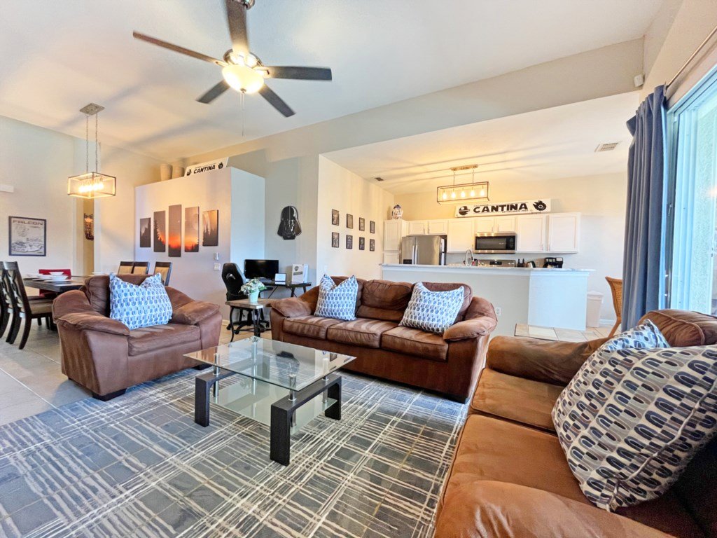 Callaghan Cantina Vacation Rental in Kissimmee - RedAwning