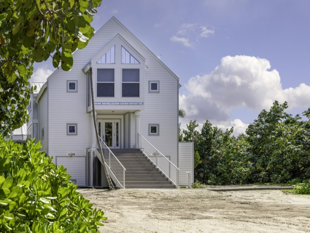 Holley House Vacation Rental in Captiva - RedAwning