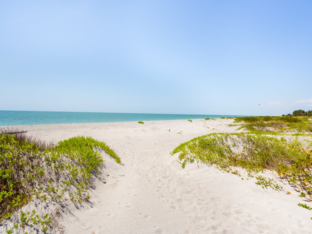 Winshall Home Vacation Rental in Captiva - RedAwning