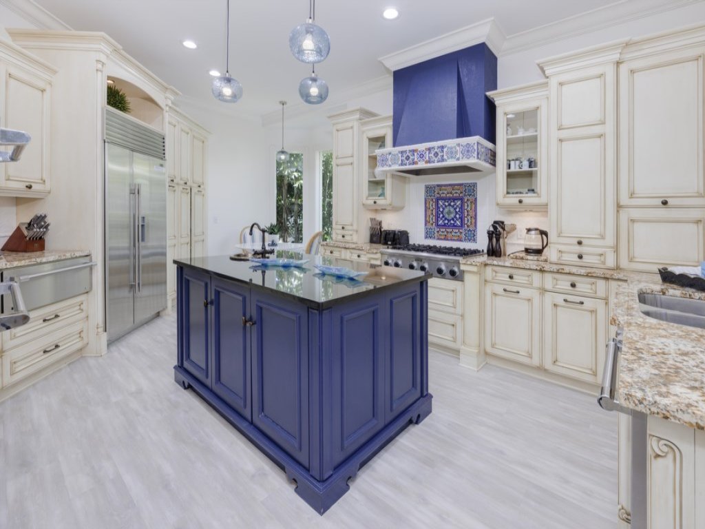 IL Paradiso Perduto Vacation Rental in Captiva - RedAwning