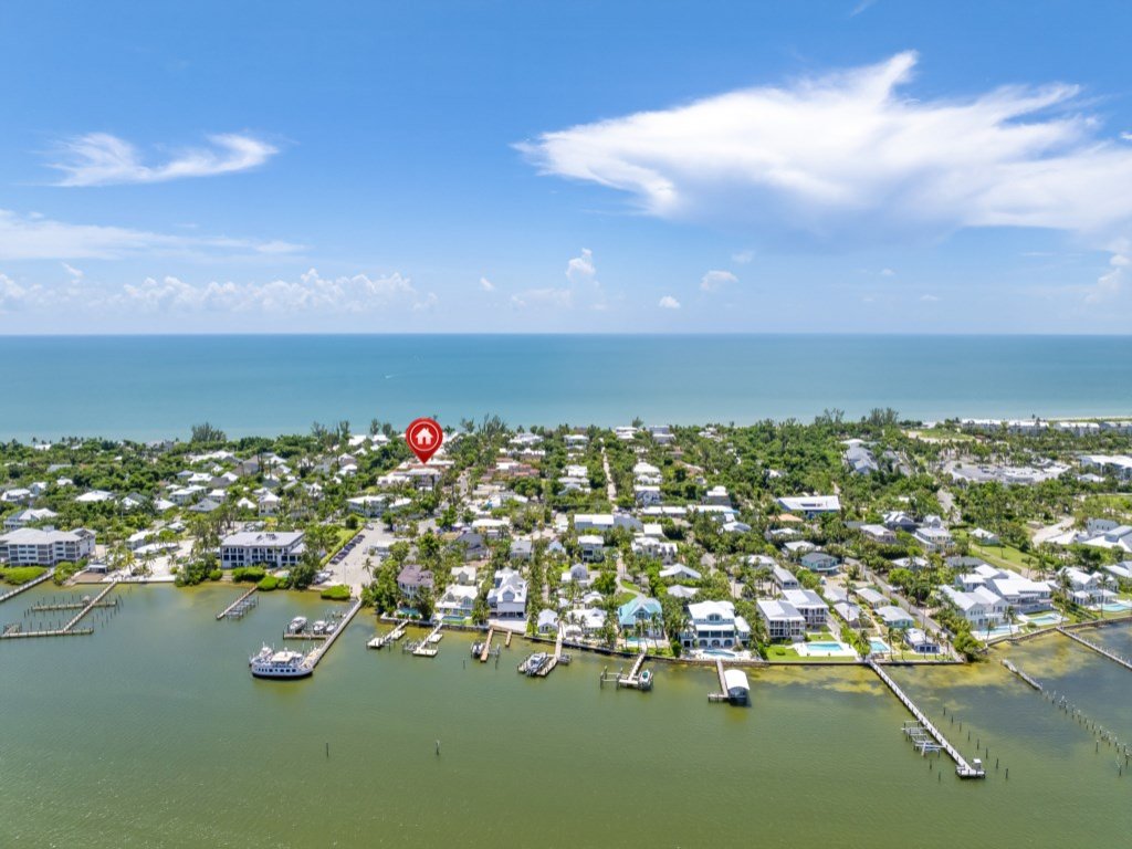IL Paradiso Perduto Vacation Rental in Captiva - RedAwning