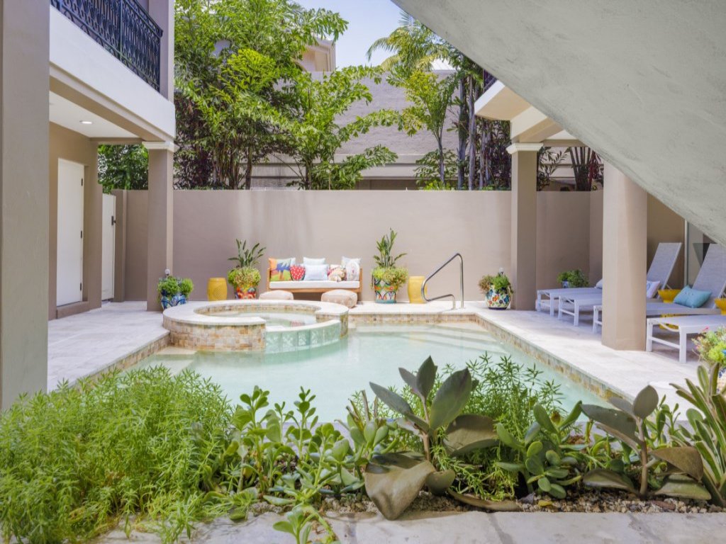 IL Paradiso Perduto Vacation Rental in Captiva - RedAwning
