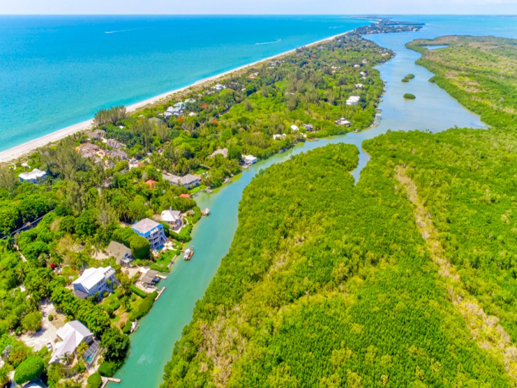 Sommergluck  Vacation Rental in Captiva - RedAwning