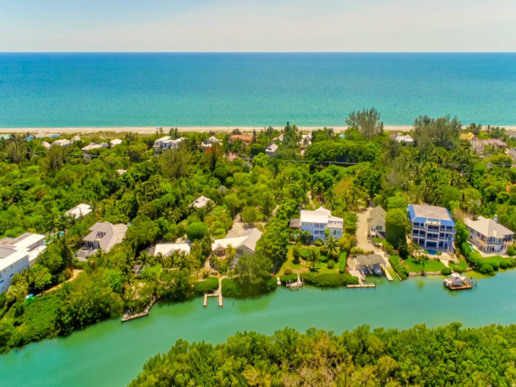Sommergluck  Vacation Rental in Captiva - RedAwning