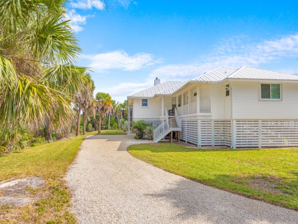 Osprey House Vacation Rental in Sanibel - RedAwning