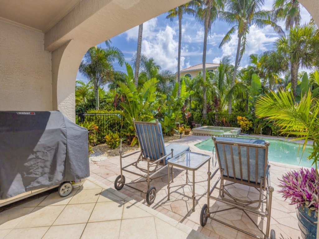 Aloha Baby Vacation Rental in Captiva - RedAwning