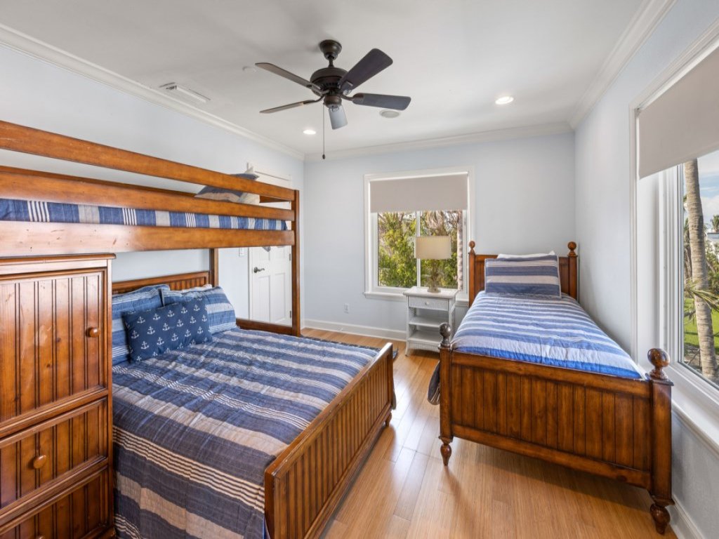 Aloha Baby Vacation Rental in Captiva - RedAwning
