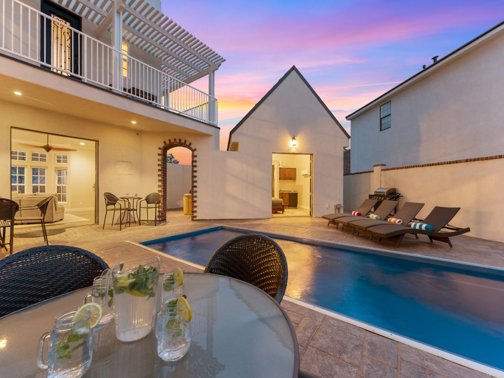 Palazzo #F11 Vacation Rental in Hurricane - RedAwning