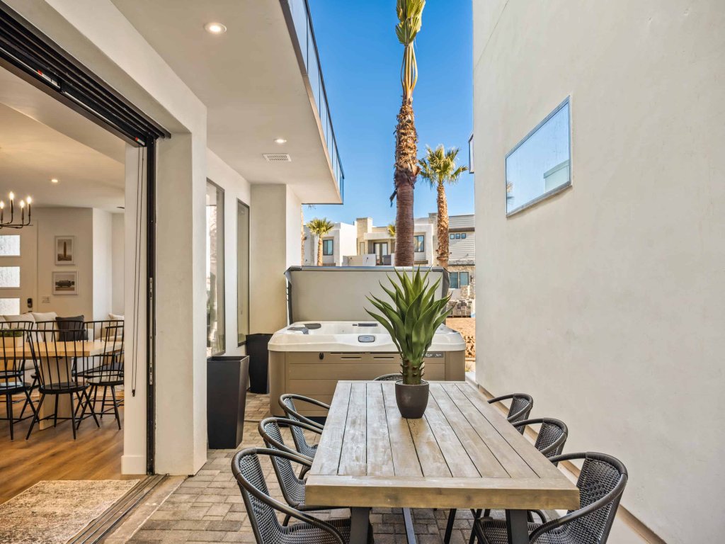 Palm Desert Oasis Vacation Rental in St. George - RedAwning