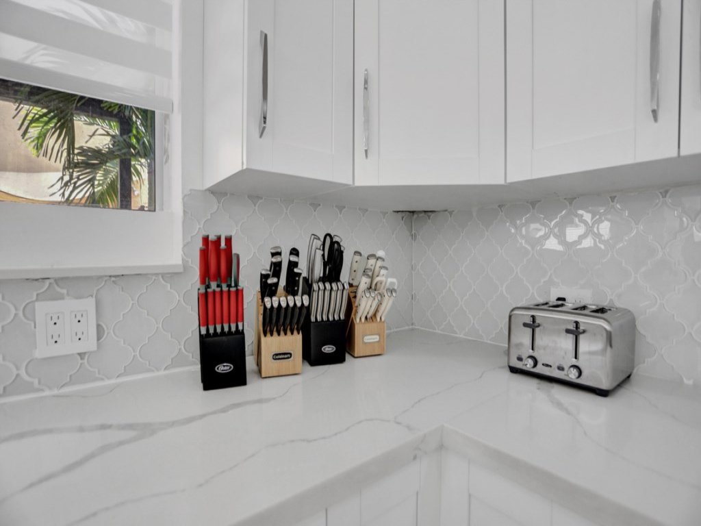 4 BR Designer Home Next to Shul and Community Pool Vacation Rental in Fort Lauderdale - RedAwning