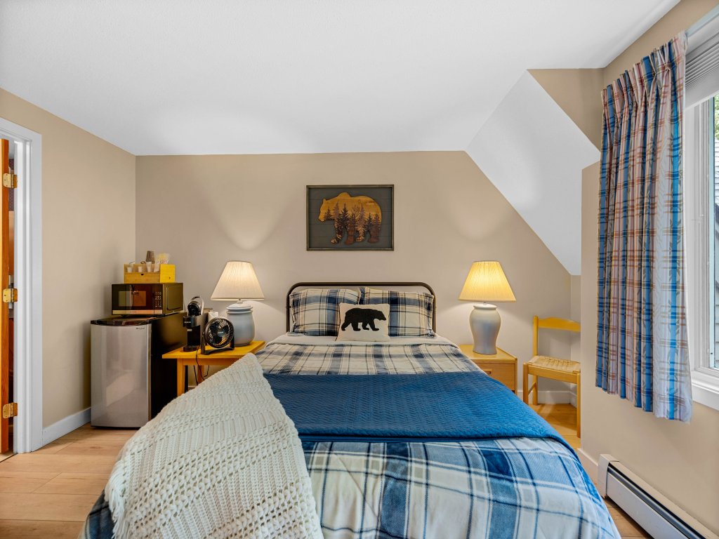 Fall Line Condo G6A Vacation Rental in Killington - RedAwning