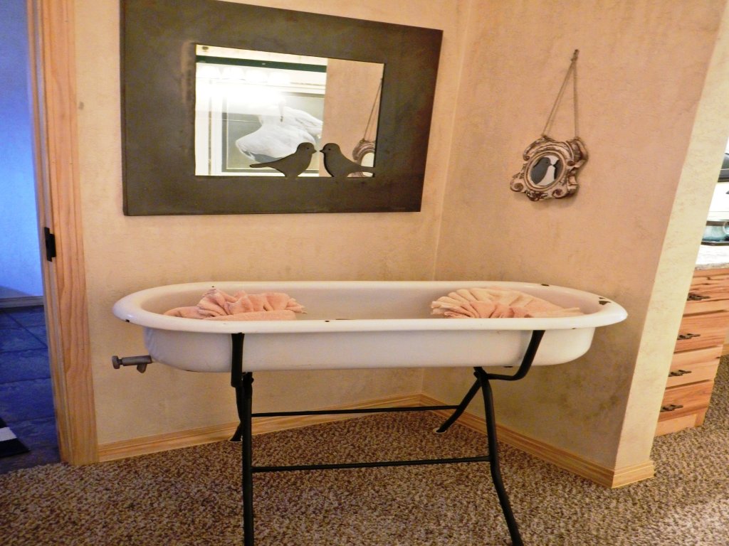 Mountain Harbor three bedroom cabin on the lake Vacation Rental in Arkansas - RedAwning