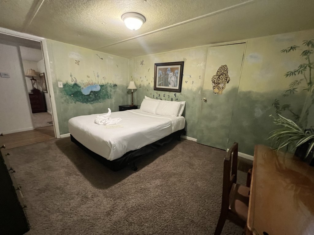 Mountain Harbor three bedroom, two bath house Vacation Rental in Arkansas - RedAwning