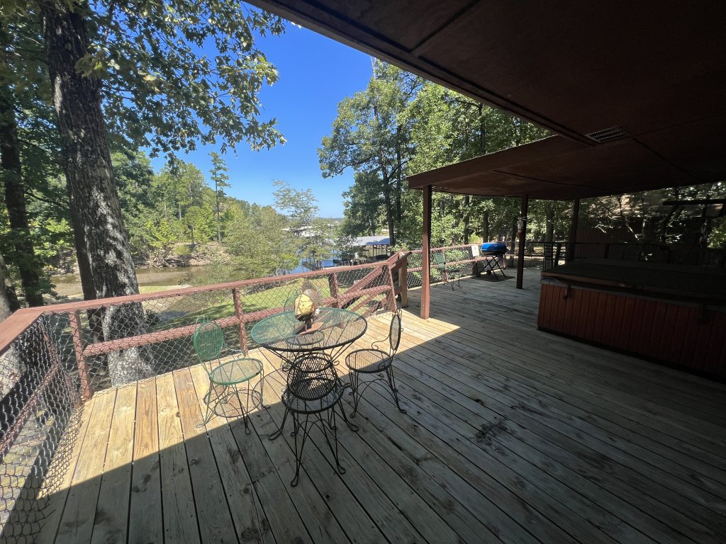 Mountain Harbor three bedroom, two bath house Vacation Rental in Arkansas - RedAwning