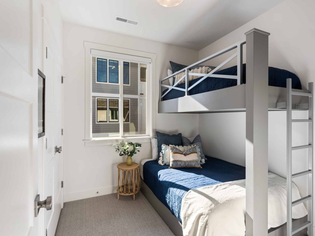 Blue Island Paradise Vacation Rental in St. George - RedAwning
