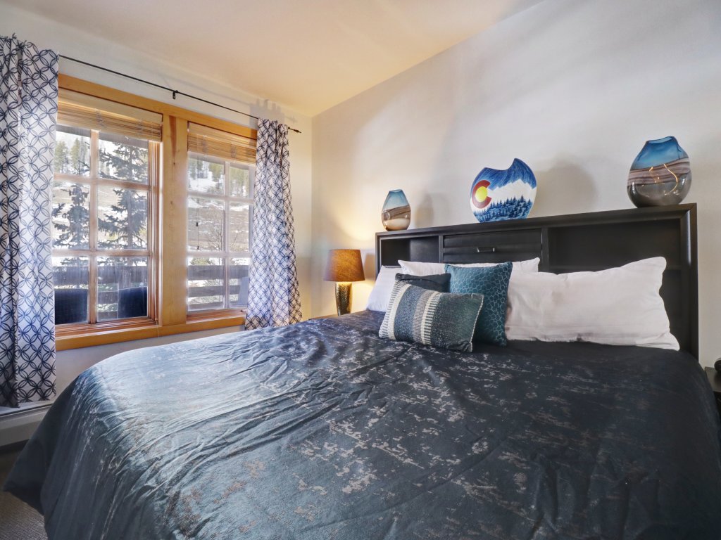 PP321 Passage Point Vacation Rental in Copper Mountain - RedAwning