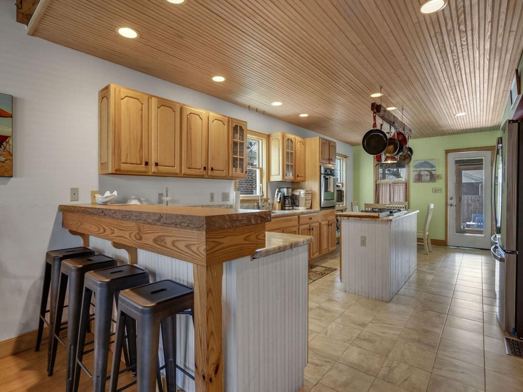Family Tides - 311 - 139th Street Vacation Rental in Ocean City - RedAwning