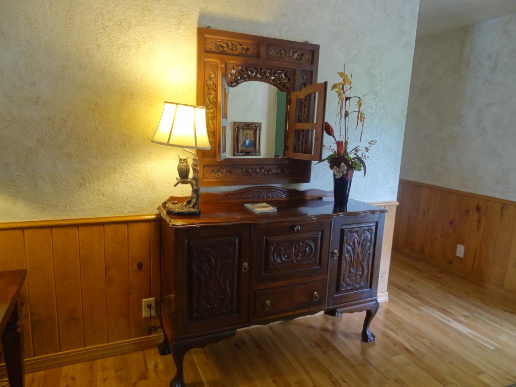 C16, Two bedroom, two bath, log-sided Harbor North luxury cottage with hot tub overlooking Lake Ouachita Vacation Rental in Arkansas - RedAwning