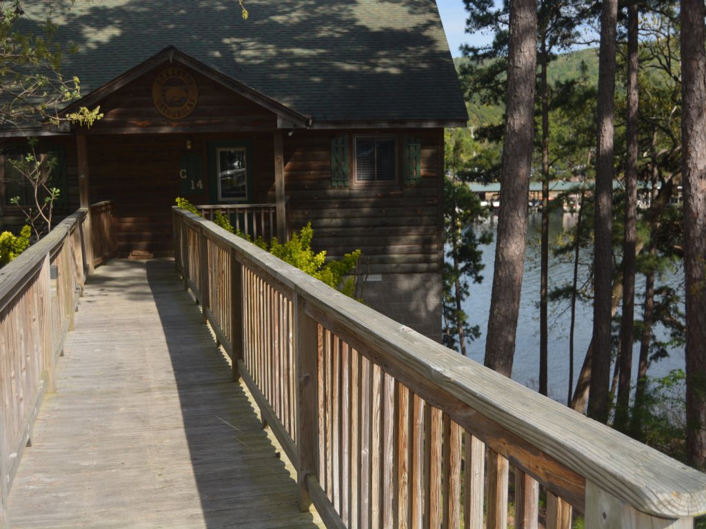 C14 - Two bedroom, two bath, log-sided, luxury Harbor North cottage overlooking Lake Ouachita Vacation Rental in Arkansas - RedAwning