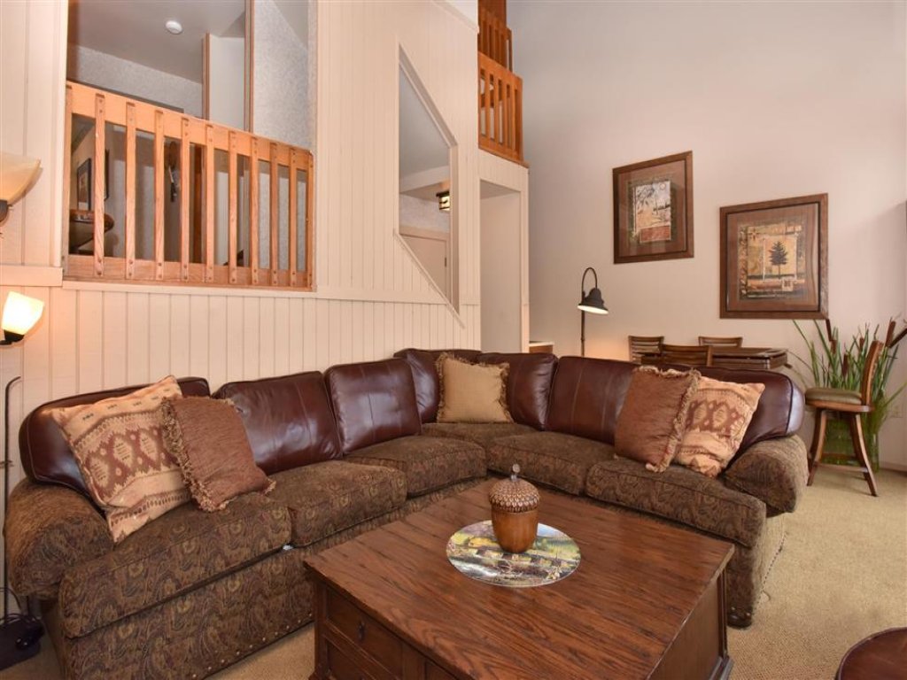 Seven Springs 4 BR Deluxe Townhouse, Sleeps 11! Vacation Rental in Pennsylvania - RedAwning