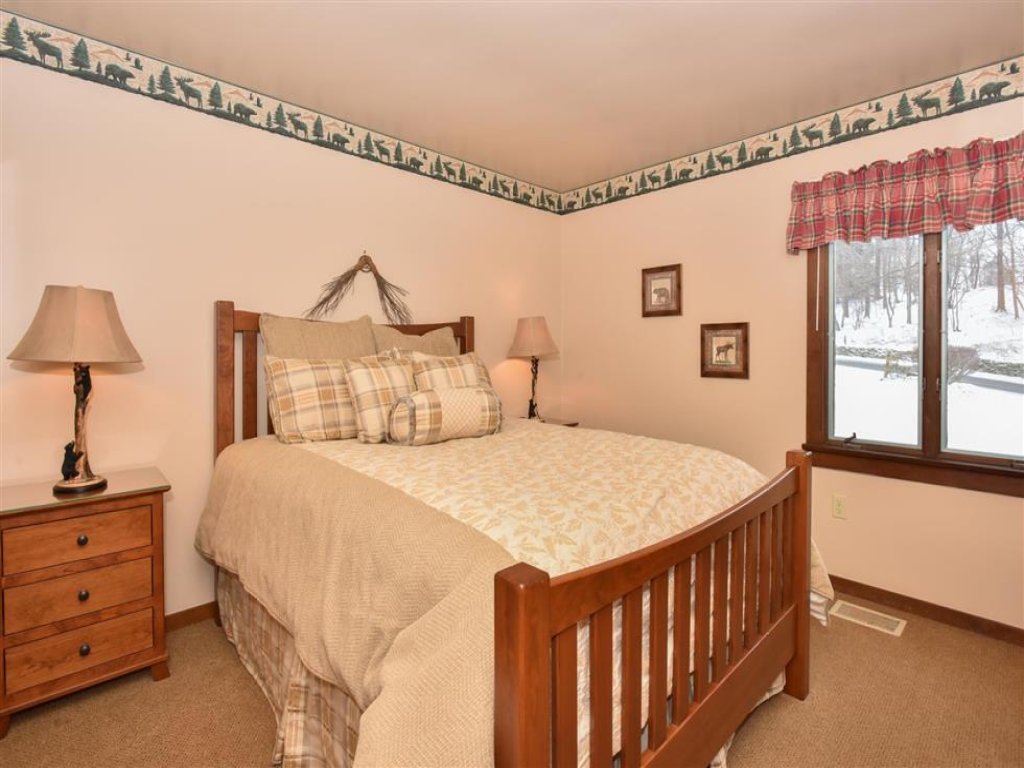 Seven Springs 4 BR Deluxe Townhouse, Sleeps 11! Vacation Rental in Pennsylvania - RedAwning
